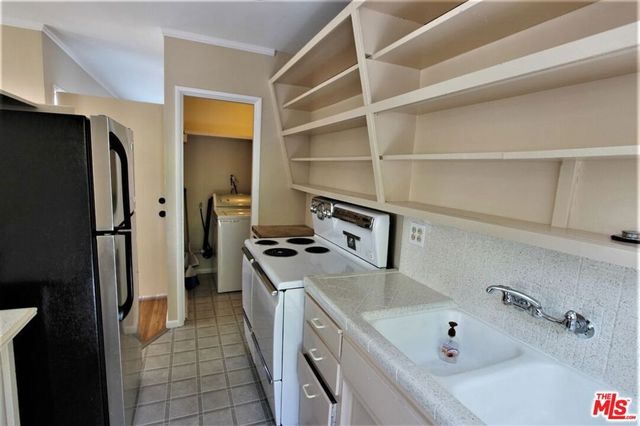 380 Pershing Drive, Playa Del Rey, CA 90293