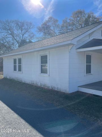 199 Hannah Pickett Avenue, Rockingham, NC 28379