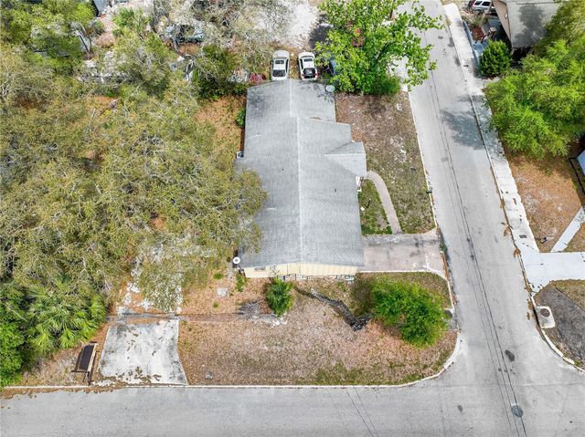 2928 BANZA STREET, Tampa, FL 33605