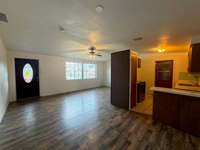 2928 BANZA STREET, Tampa, FL 33605