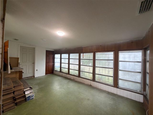 2928 BANZA STREET, Tampa, FL 33605