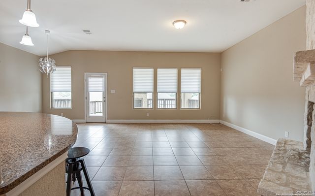 562 White Canyon, San Antonio, TX 78260
