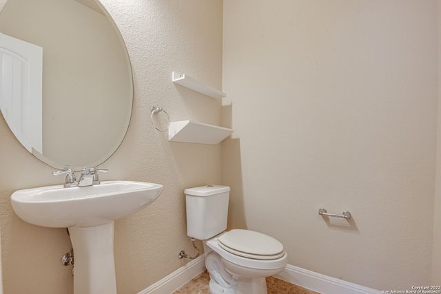 562 White Canyon, San Antonio, TX 78260