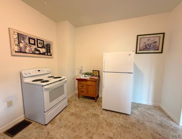 2101 Cedar St, Pueblo, CO 81004