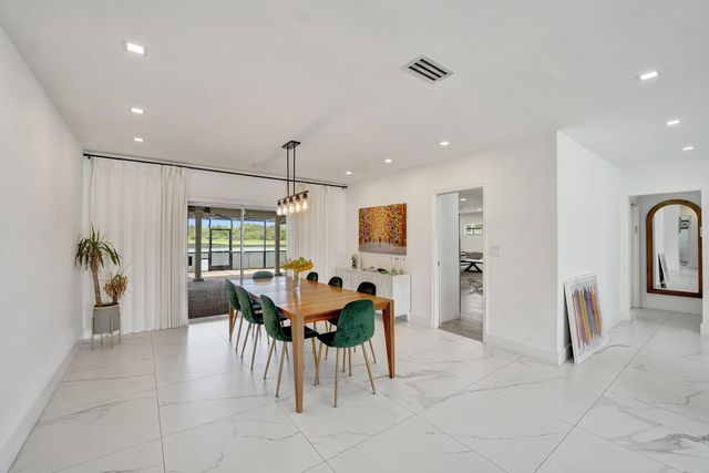3630 N 55th Avenue, Hollywood, FL 33021