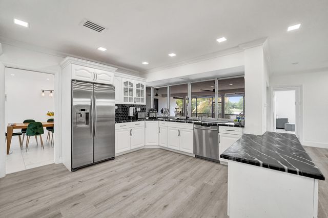 3630 N 55th Avenue, Hollywood, FL 33021