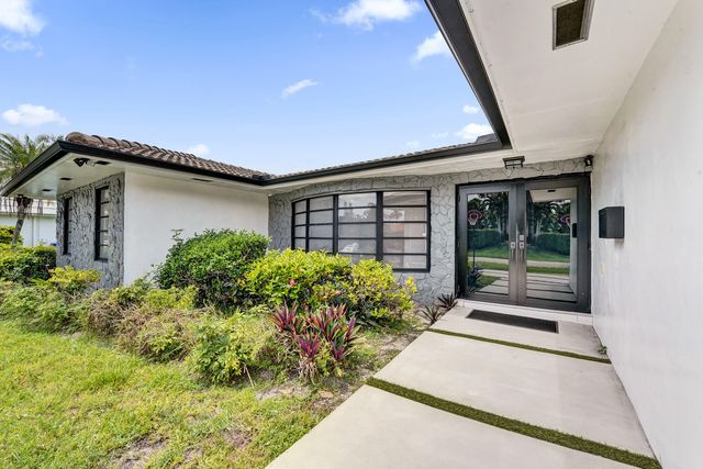 3630 N 55th Avenue, Hollywood, FL 33021