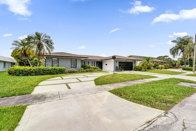 3630 N 55th Avenue, Hollywood, FL 33021