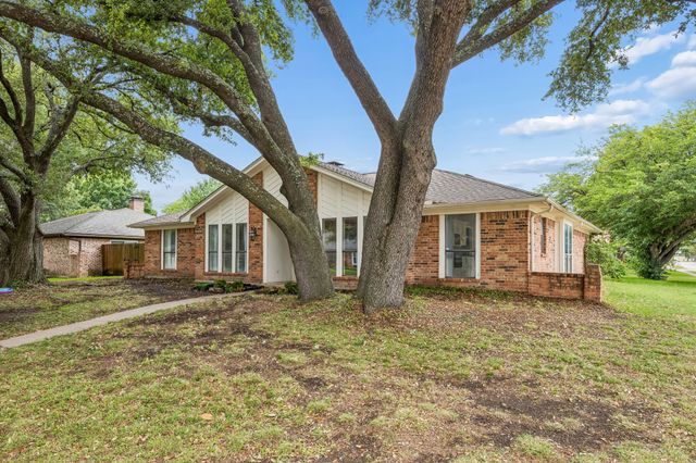 1709 Columbia Drive, Richardson, TX 75081