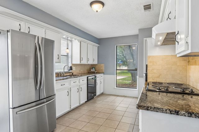 1709 Columbia Drive, Richardson, TX 75081
