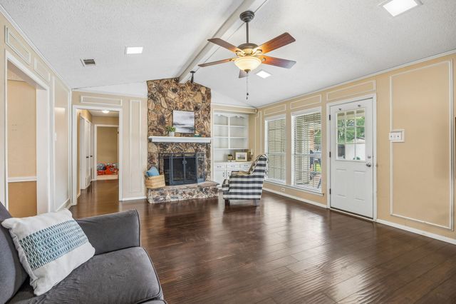 1709 Columbia Drive, Richardson, TX 75081
