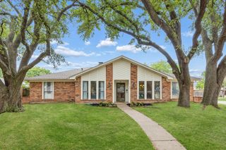 1709 Columbia Drive, Richardson, TX 75081