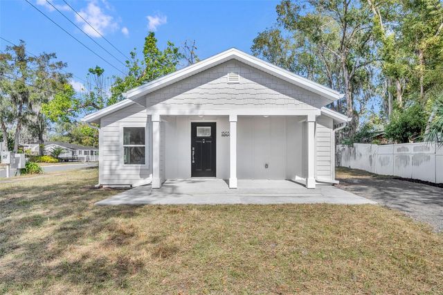 1303 STOWE AVENUE, Mount Dora, FL 32757