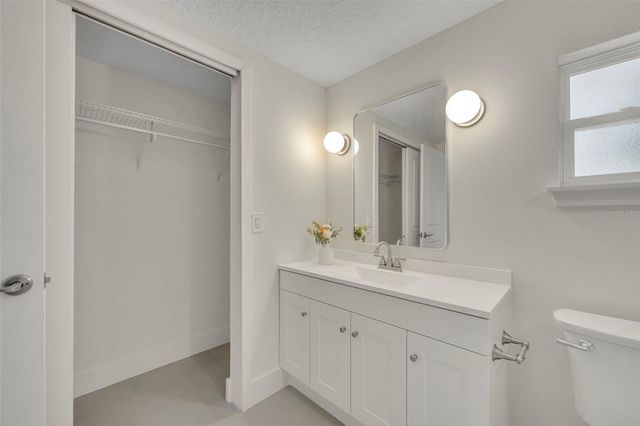 1303 STOWE AVENUE, Mount Dora, FL 32757