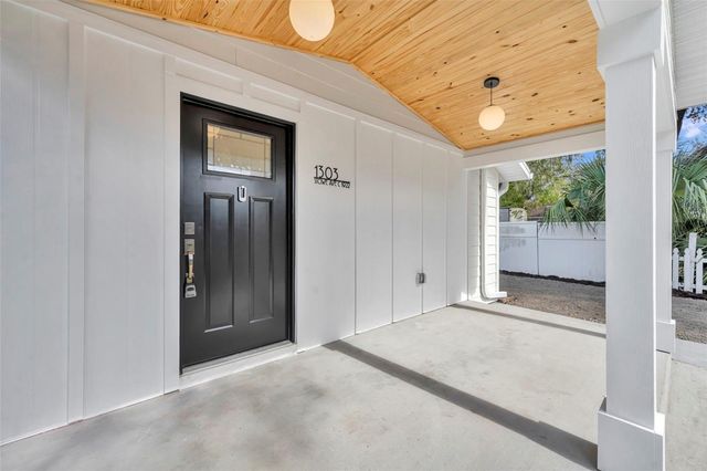 1303 STOWE AVENUE, Mount Dora, FL 32757