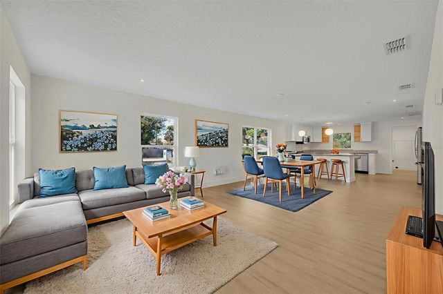 1303 STOWE AVENUE, Mount Dora, FL 32757