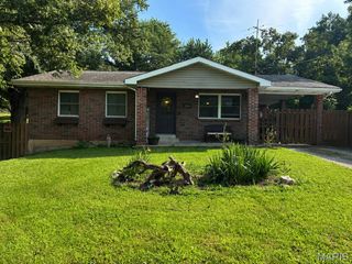 2849 Paula Court, High Ridge, MO 63049