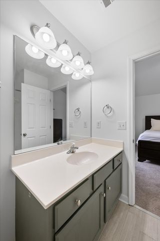 1758 Lincoya Bay Dr, Nashville, TN 37214