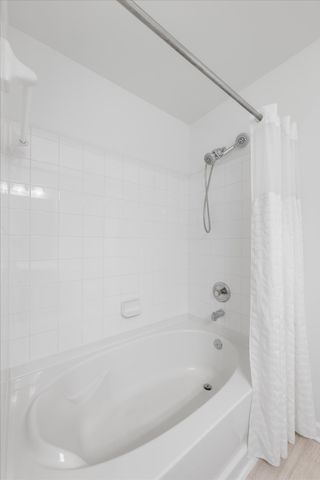 1758 Lincoya Bay Dr, Nashville, TN 37214