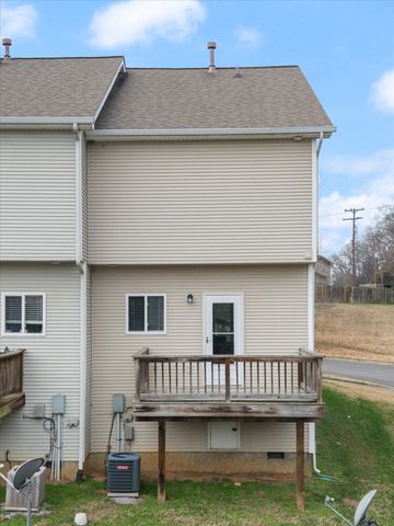 1758 Lincoya Bay Dr, Nashville, TN 37214