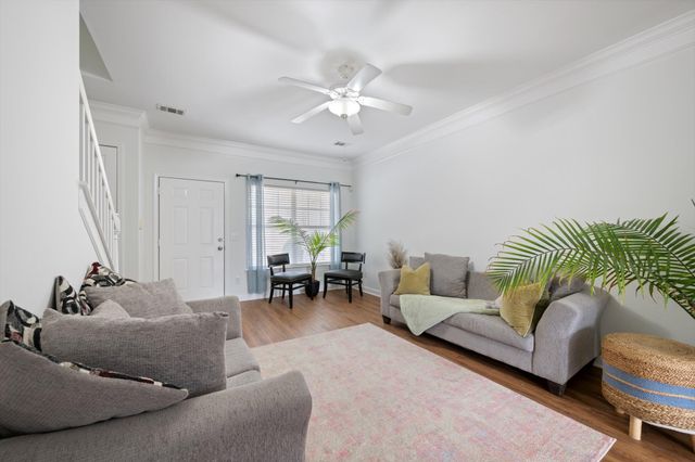 1758 Lincoya Bay Dr, Nashville, TN 37214