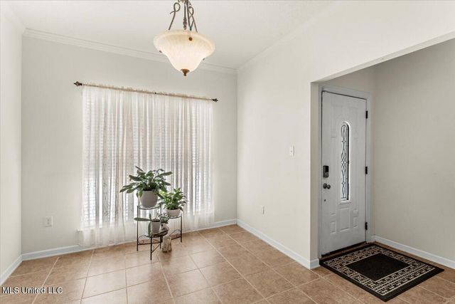 9512 Live Oak Avenue, Ocean Springs, MS 39564