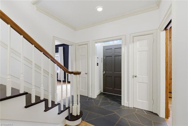 330 Earlwood Road, Statesville, NC 28677