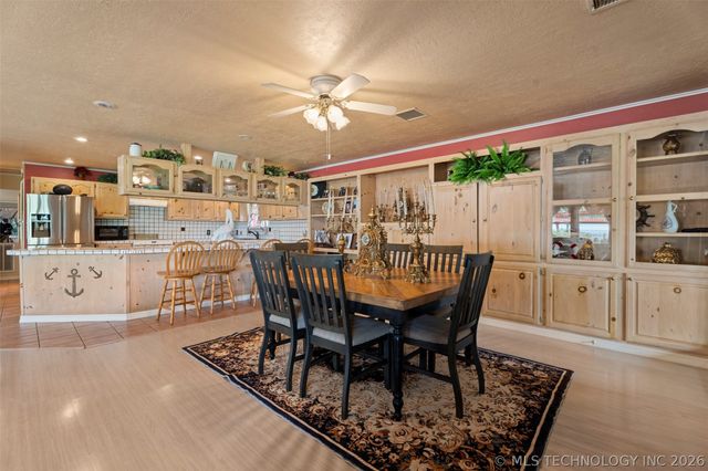 29760 S 550 Road, Afton, OK 74331