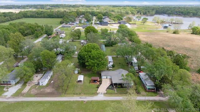 29760 S 550 Road, Afton, OK 74331