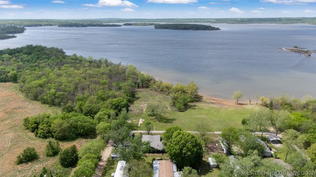 29760 S 550 Road, Afton, OK 74331