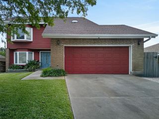 3213 Kleinmann Avenue, Galveston, TX 77551