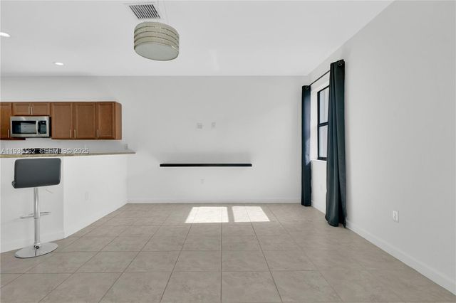 11228 SW 239th St 11228, Homestead, FL 33032