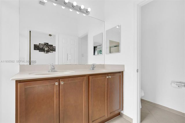 11228 SW 239th St 11228, Homestead, FL 33032