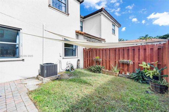 11228 SW 239th St 11228, Homestead, FL 33032