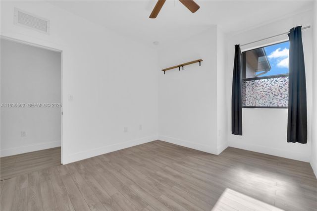 11228 SW 239th St 11228, Homestead, FL 33032