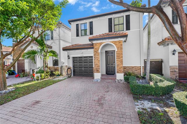 11228 SW 239th St 11228, Homestead, FL 33032
