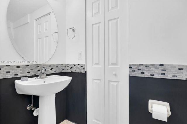 11228 SW 239th St 11228, Homestead, FL 33032