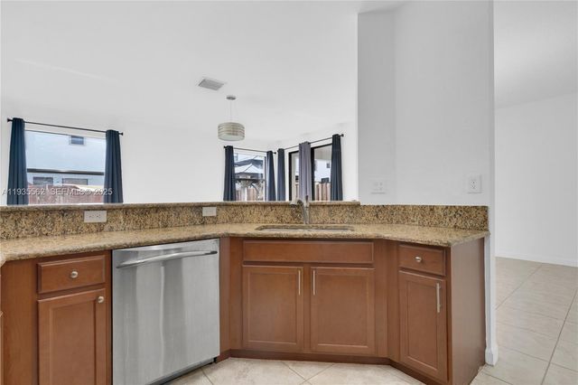 11228 SW 239th St 11228, Homestead, FL 33032