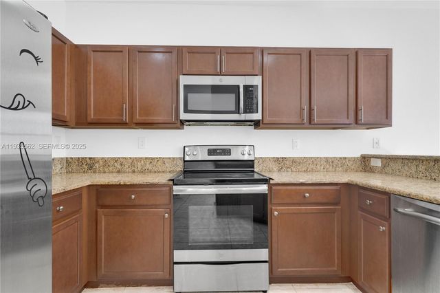 11228 SW 239th St 11228, Homestead, FL 33032