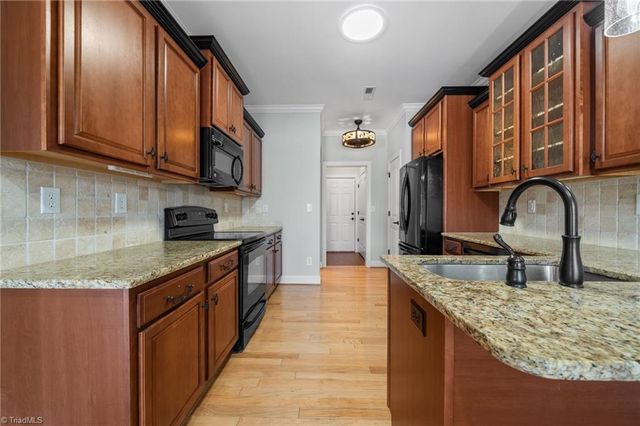 404 Suzanne Lane, Lexington, NC 27295