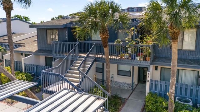 7218 CLOISTER DRIVE 7218, Sarasota, FL 34231