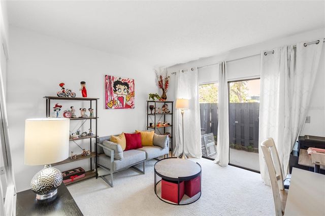 7218 CLOISTER DRIVE 7218, Sarasota, FL 34231