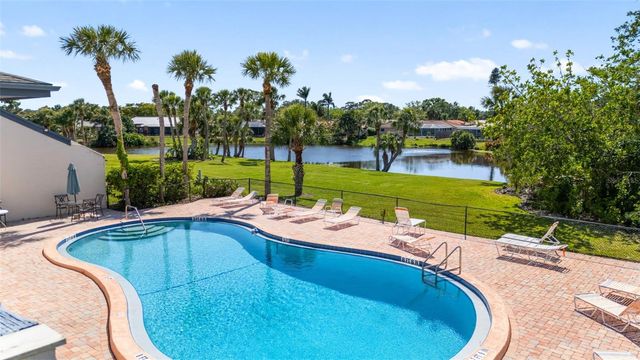7218 CLOISTER DRIVE 7218, Sarasota, FL 34231