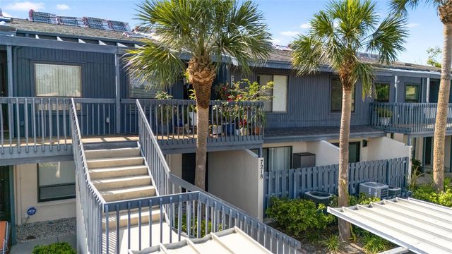 7218 CLOISTER DRIVE 7218, Sarasota, FL 34231
