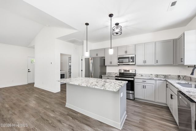 507 Leatherwood Drive NW, Calabash, NC 28467