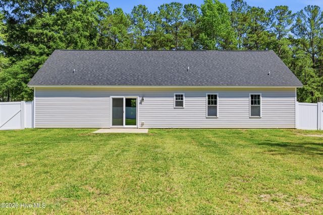 507 Leatherwood Drive NW, Calabash, NC 28467