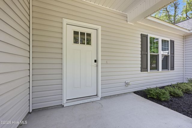 507 Leatherwood Drive NW, Calabash, NC 28467