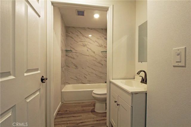 1417 Oregon, Bakersfield, CA 93305