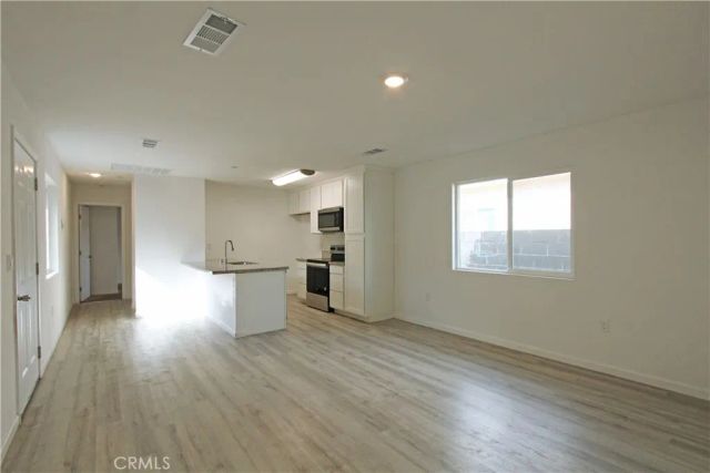 1417 Oregon, Bakersfield, CA 93305