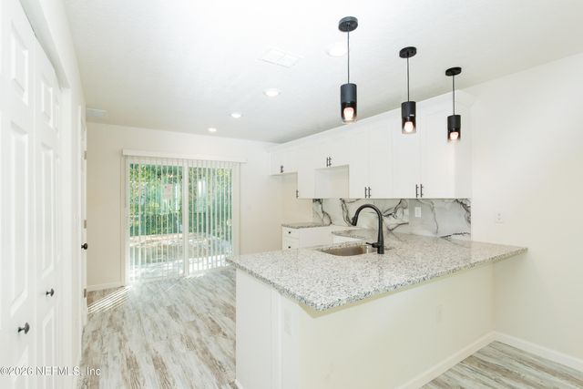 6022 DUNMIRE Avenue, Jacksonville, FL 32219